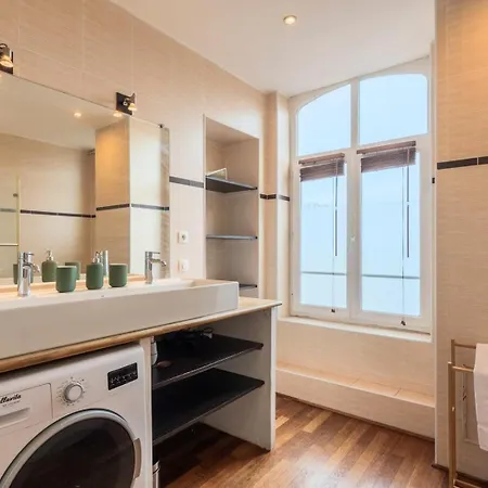 2 Bedroom With Terrace, Near Lilla