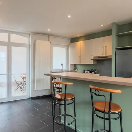 2 Bedroom With Terrace, Near