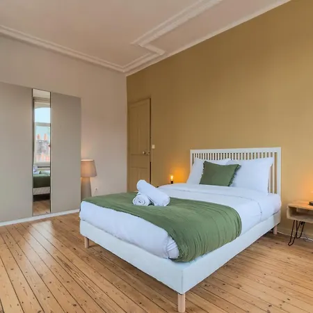 2 Bedroom With Terrace, Near * 릴